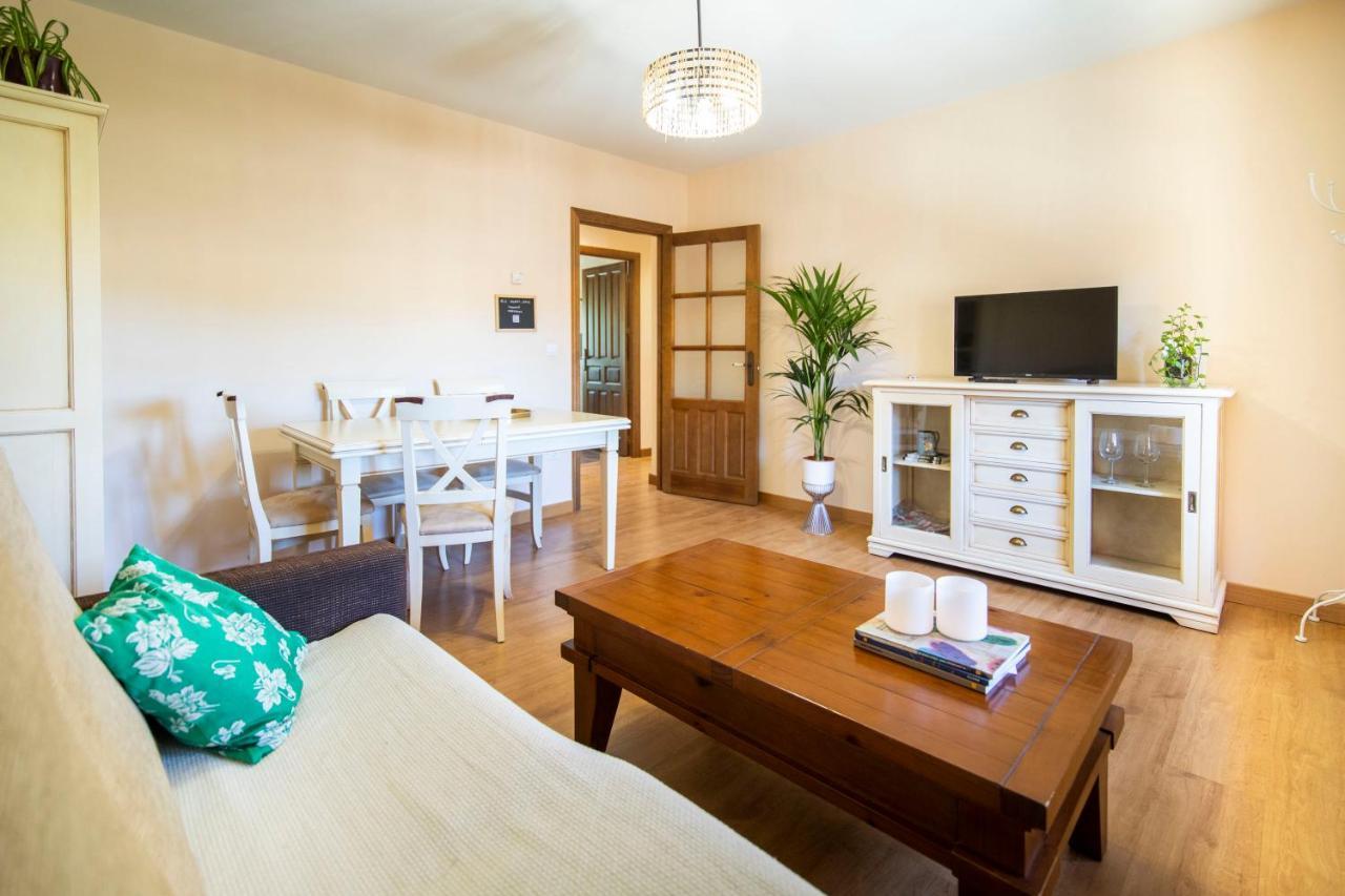 Apartamentos Ribera Del Duero Las Escuelas Vadocondes Exteriér fotografie