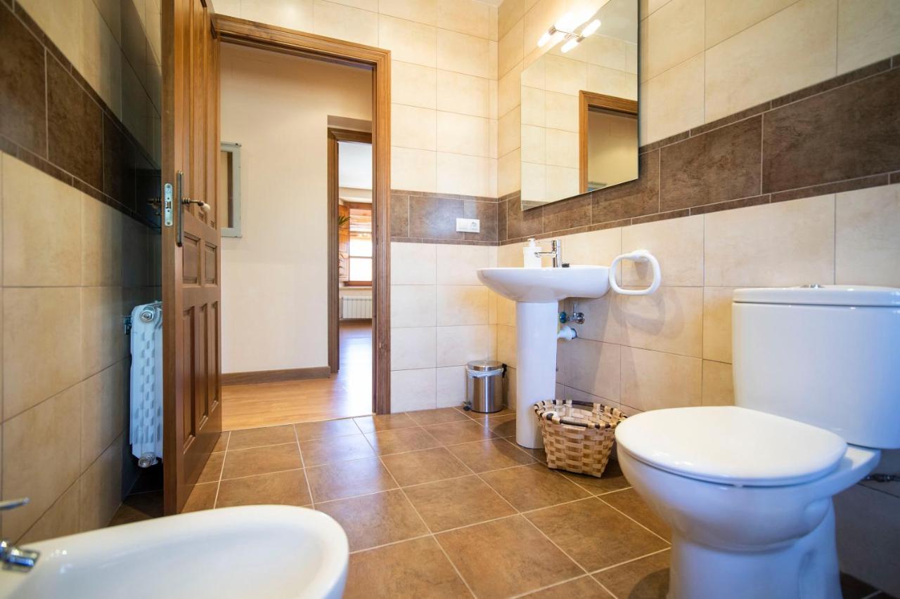Apartamentos Ribera Del Duero Las Escuelas Vadocondes Exteriér fotografie